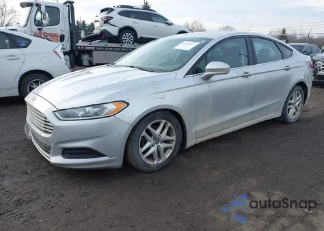 2016 Ford Fusion Se z USA, uszkodzony, nr VIN 1FA6P0H79G5106750